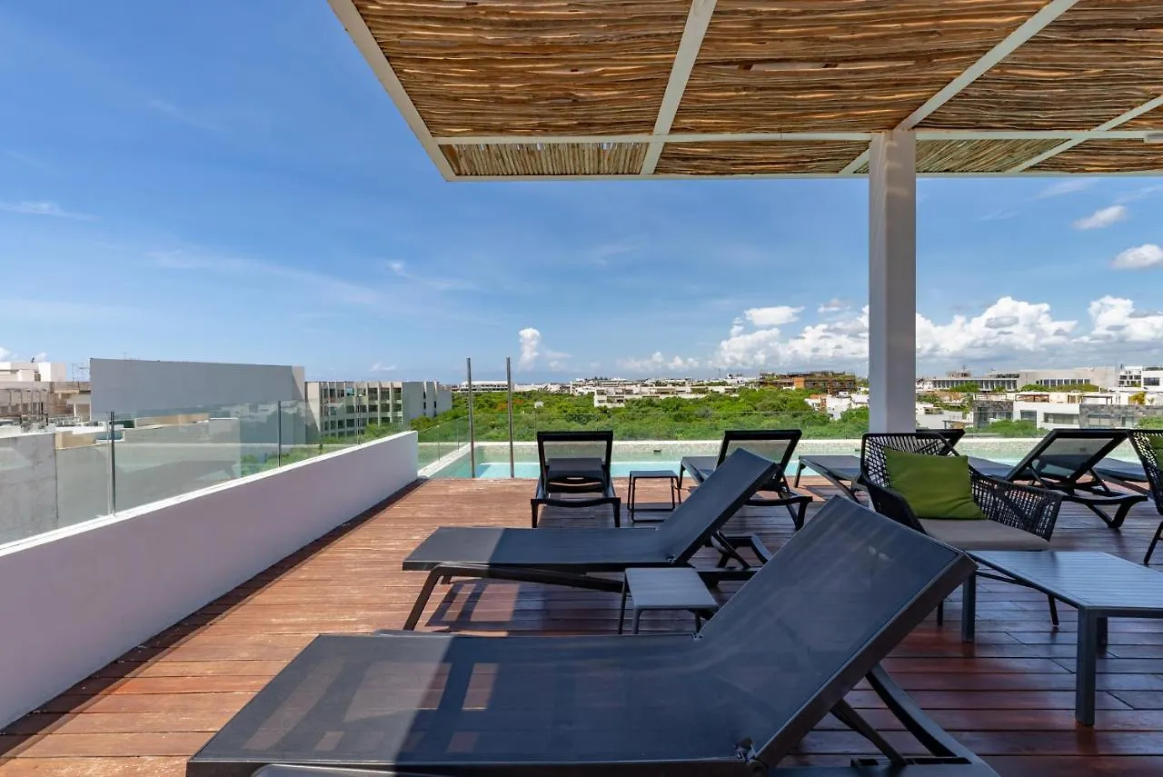 Bahay Condos Steps From The Beach And 5Th Ave Playa del Carmen Apartment