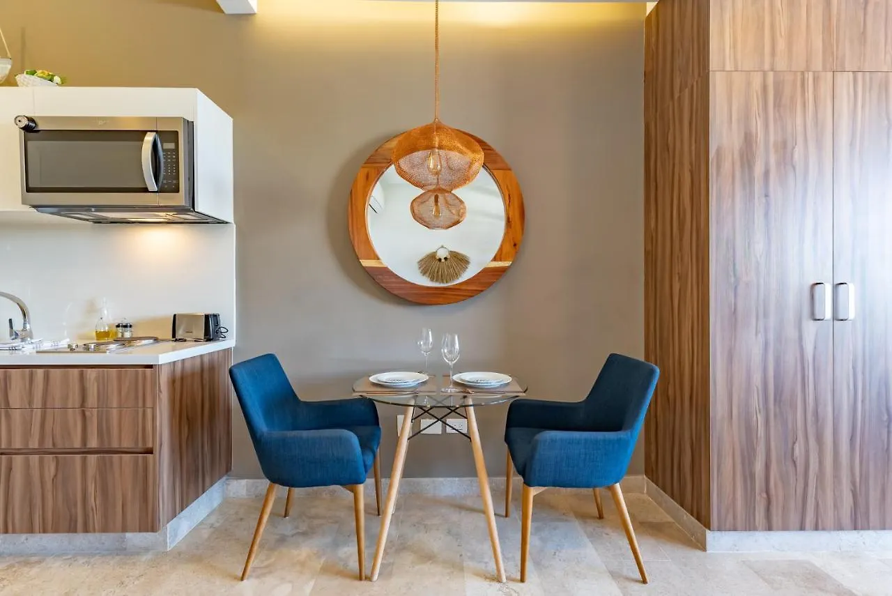 Bahay Condos Steps From The Beach And 5Th Ave Playa del Carmen