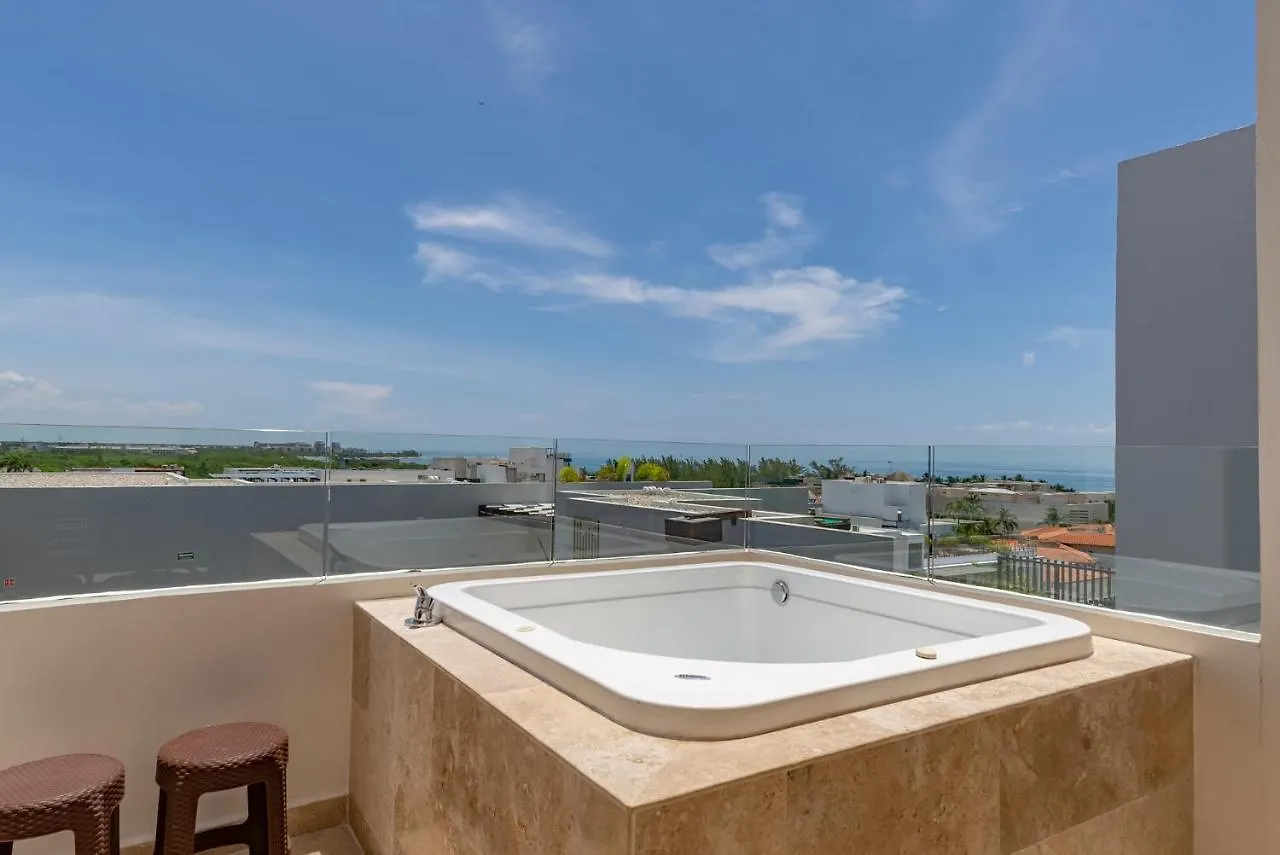 Bahay Condos Steps From The Beach And 5Th Ave Playa del Carmen 0*,  Mexiko